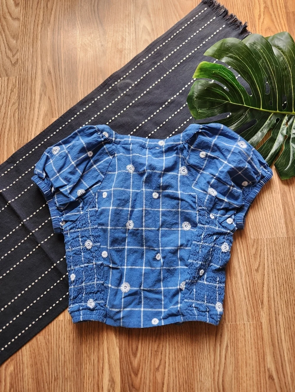 Madewell Embroidered Puff Sleeve Crop Top In Windowpane Blue Size 00
